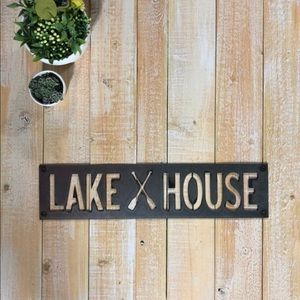 LAKE HOUSE WITH OARS METAL SIGN